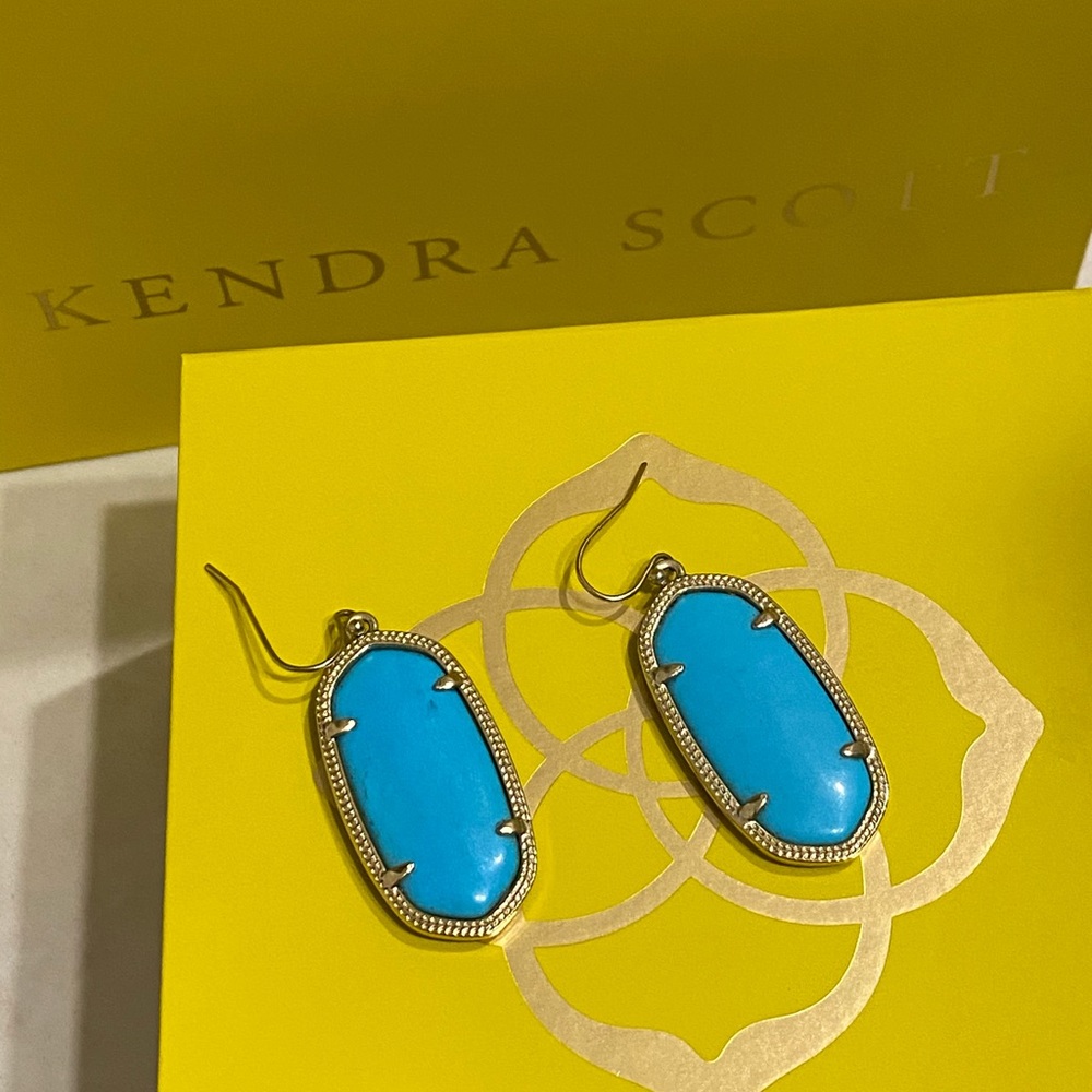 Kendra Scott Turquoise and gold penchant earrings